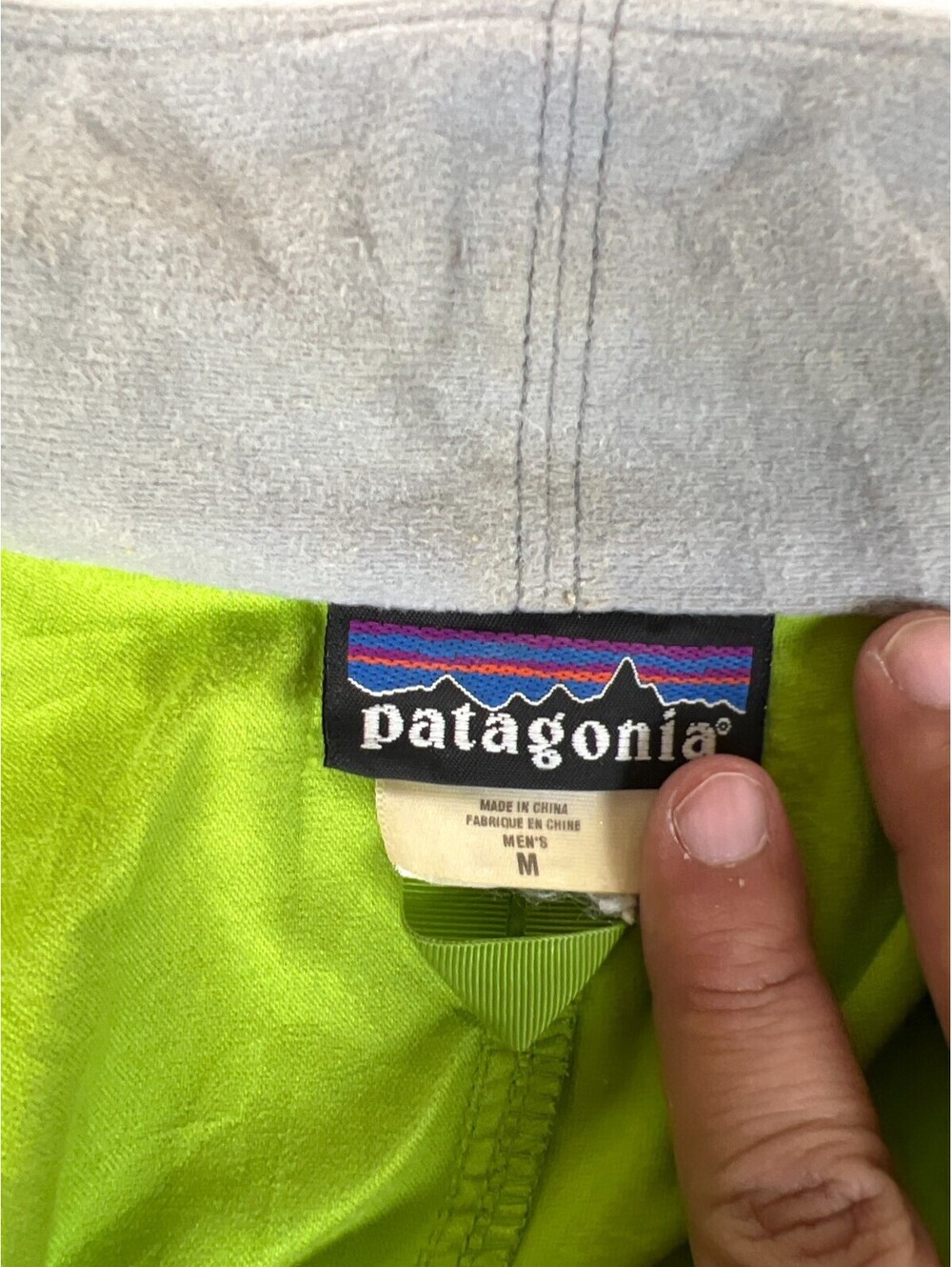 Patagonia Men M Full Zip Jacket Green Grey Windbreaker Outdoor Lightweight - Picture 3 of 14